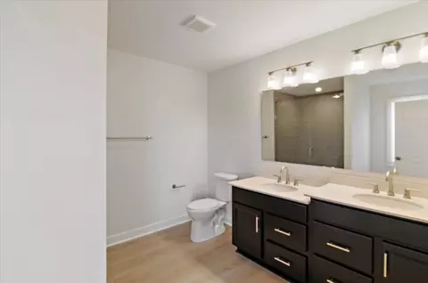 Bath - 262 Meridian Way, Fort Mitchell, KY 41017 photo 1 of 6