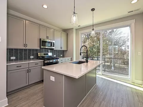 908 Callahan St #EQX1664, Charlotte, NC 28206
