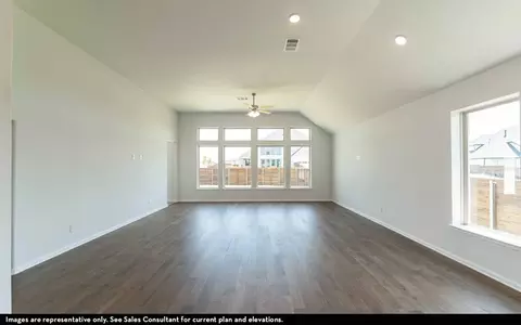 Living - 1608 Casting Rdg, Mesquite, TX 75181 photo 2 of 4