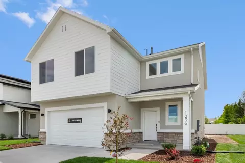 Exterior - 672 N 600 W, Tremonton, UT 84337 photo 5 of 9