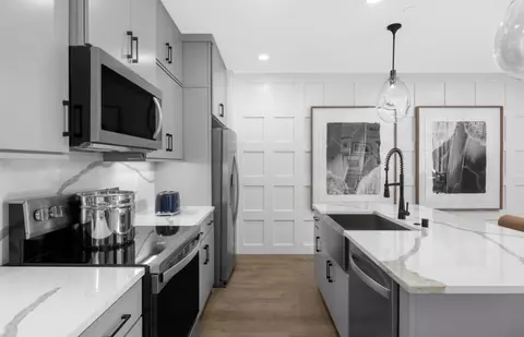 Kitchen - 501 W Latimer Ave, Campbell, CA 95008 photo 2 of 3
