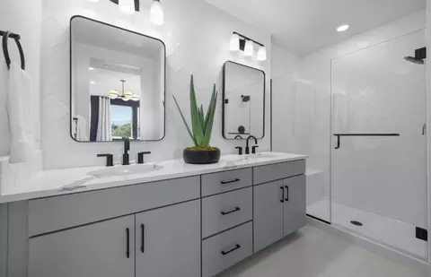 Bath - 501 W Latimer Ave, Campbell, CA 95008 photo 1 of 3