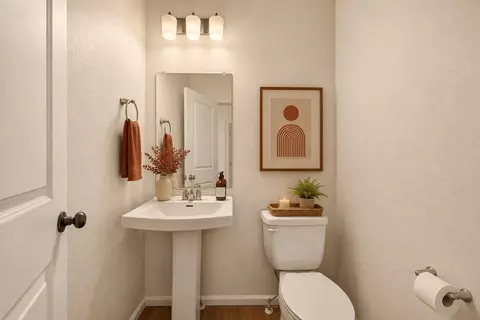 Bath - 705 98th Ave, Greeley, CO 80634 photo 1 of 4