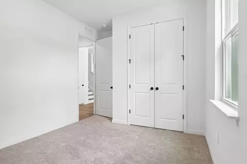 Bedroom - 4295 Darby Ct, Eustis, FL 32736 photo 13 of 21