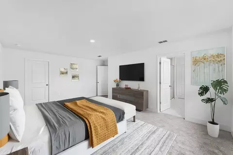 Bedroom - 4295 Darby Ct, Eustis, FL 32736 photo 10 of 12