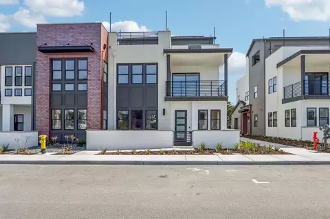 2716 Sand Dune Ave, Marina, CA 93933