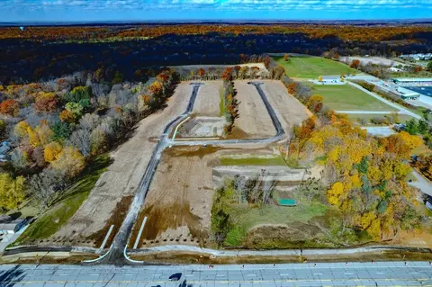 View/Area - Ridgetop Circle, Kalamazoo, MI 49009 photo 2 of 16