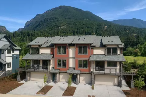 1956 SE 12th St, North Bend, WA 98045