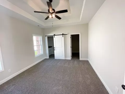 Bedroom - Claiborne Circle, Franklin, KY 42134 photo 4 of 5