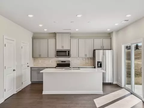 411 Luna Ln, Shelby, NC 28152