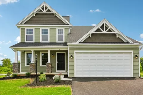 12 Kristi Ln, Biglerville, PA 17307