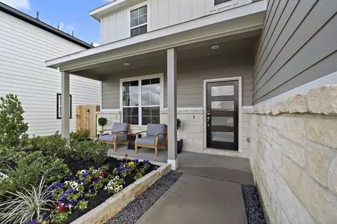 Exterior - 17138 King Eider Rd, Waller, TX 77484 photo 4 of 7