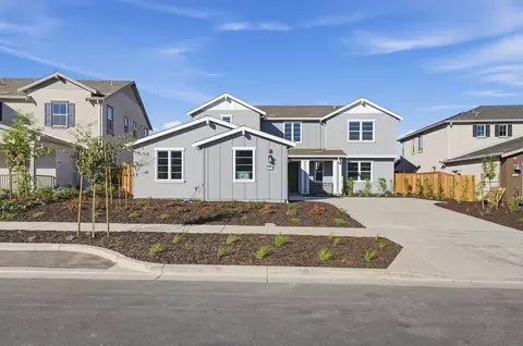 562 Royal National Rd, Vacaville, CA 95687