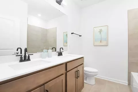 Bath - 182 Brook Forest Dr, Saint Augustine, FL 32092 photo 3 of 3