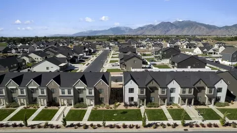 View/Area - 718 N 1600 E, Salem, UT 84653 photo 21 of 22