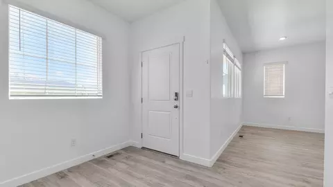 Entry Way - 718 N 1600 E, Salem, UT 84653 photo 1 of 5