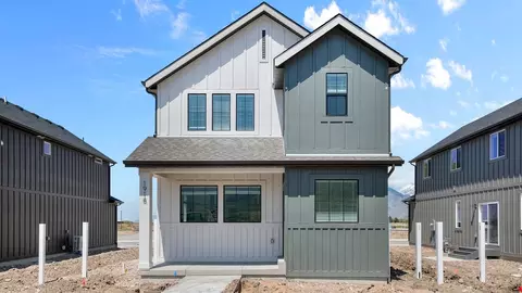 718 N 1600 E, Salem, UT 84653