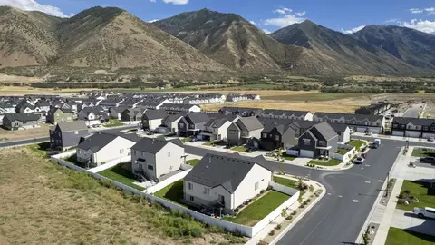 View/Area - 718 N 1600 E, Salem, UT 84653 photo 19 of 22