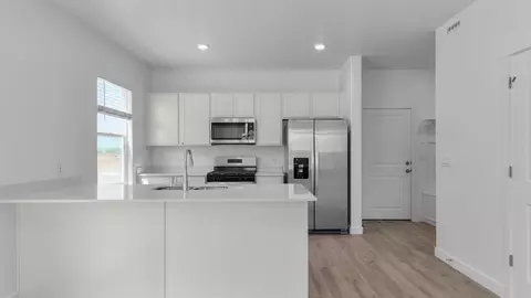Kitchen - 718 N 1600 E, Salem, UT 84653 photo 1 of 7