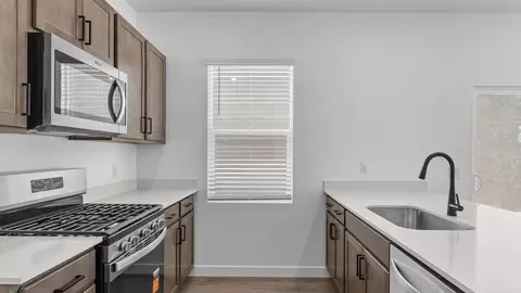 Kitchen - 718 N 1600 E, Salem, UT 84653 photo 3 of 8