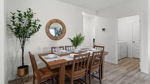 Dining - 5152 Native Mile Loop, Davenport, FL 33837 photo 2 of 2