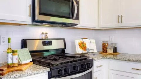 Kitchen - 28 Wheatfield Rd, Fletcher, NC 28732 photo 4 of 4