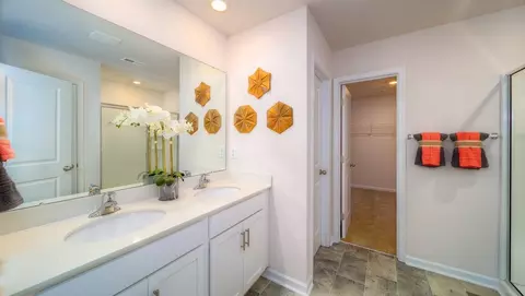 Entry Way - 28 Wheatfield Rd, Fletcher, NC 28732 photo 5 of 8