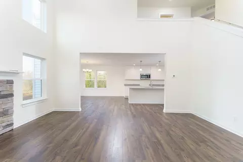Living - 181 Remington Dr, Spring Arbor, MI 49283 photo 4 of 5