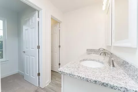 Entry Way - 181 Remington Dr, Spring Arbor, MI 49283 photo 5 of 6