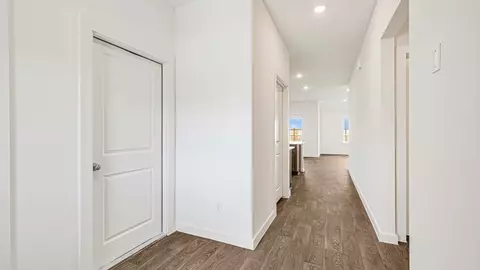 Entry Way - 2626 Sunset Bluff Lane, Rosenberg, TX 77471 photo 1 of 2