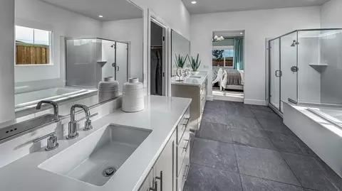Bath - 7727 Levant Pl, Tracy, CA 95377 photo 1 of 4