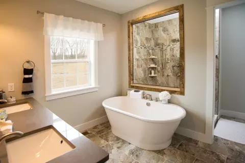 Bath - Orange Tree Lane, Westminster, MD 21157 photo 12 of 42