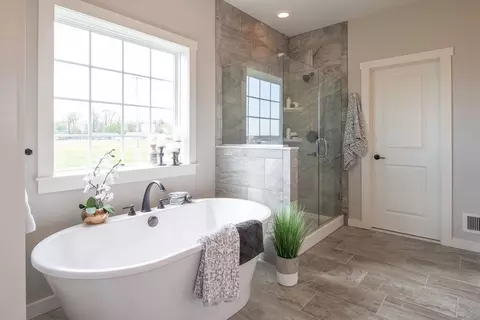 Bath - Orange Tree Lane, Westminster, MD 21157 photo 8 of 42
