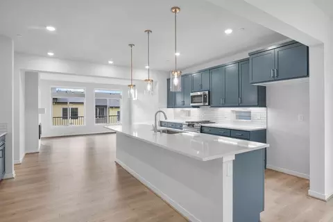 13216 NE 127th Way UNIT A, Kirkland, WA 98034