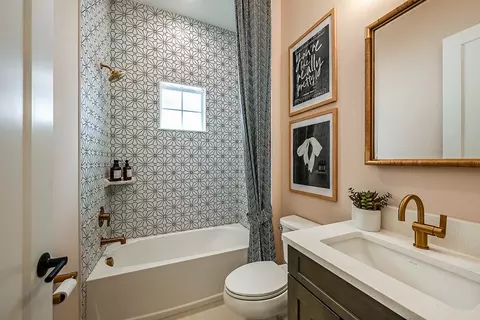 Bath - 12857 Daleridge Pl, Riverview, FL 33579 photo 1 of 6