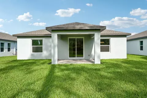243 Lakeside Breeze Way, Lehigh Acres, FL 33936