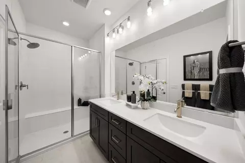 Bath - 2912 W 56th Ave, Denver, CO 80221 photo 2 of 2