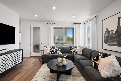 Living - 2912 W 56th Ave, Denver, CO 80221 photo 4 of 5