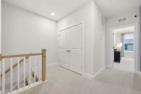 Entry Way - 10101 Five Iron Run, Midlothian, VA 23112 photo 2 of 3
