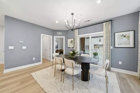 Dining - 10101 Five Iron Run, Midlothian, VA 23112 photo 2 of 4