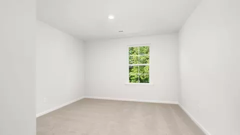 Bedroom - 133 Daniel Rd, Smithfield, NC 27577 photo 5 of 9