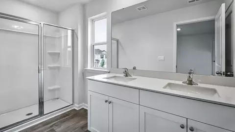 Bath - 269 Holton St, Smithfield, NC 27577 photo 3 of 4
