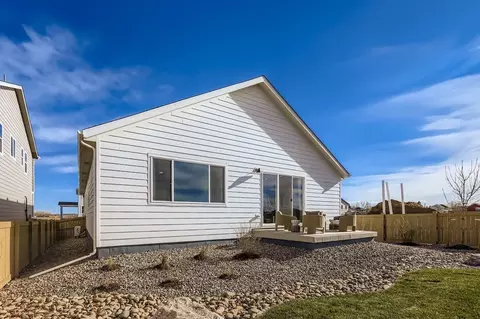 Exterior - 46430 Heritage Ave, Bennett, CO 80102 photo 4 of 9