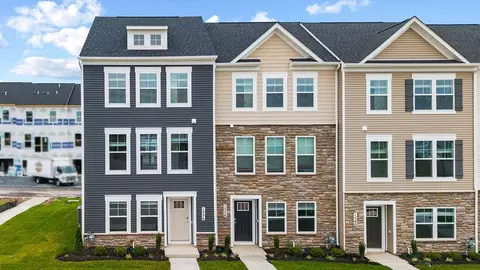 1556 Bentstalk Dr, Frederick, MD 21702