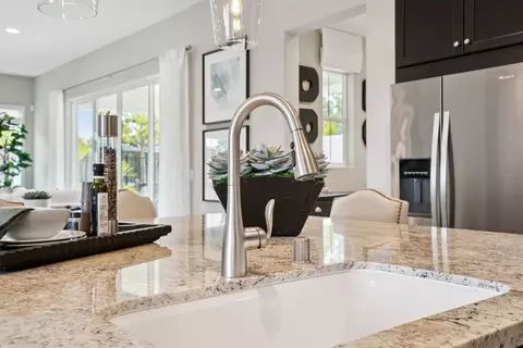 Kitchen - 2988 Bluffs Dr, Marina, CA 93933 photo 4 of 6