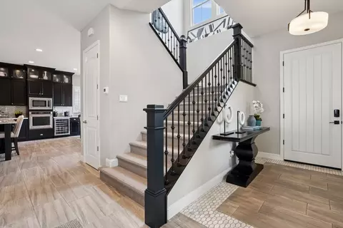 Entry Way - 2988 Bluffs Dr, Marina, CA 93933 photo 2 of 4