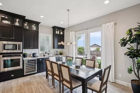 Dining - 2988 Bluffs Dr, Marina, CA 93933 photo 2 of 2