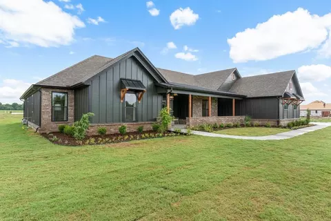 Exterior - 16293 E 101st St N, Owasso, OK 74055 photo 6 of 15