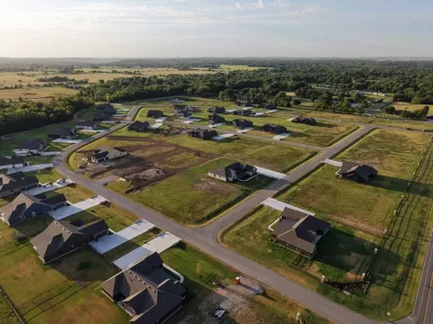 View/Area - 16293 E 101st St N, Owasso, OK 74055 photo 3 of 5