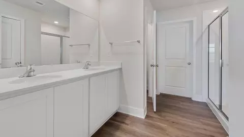 Bath - 811 Spikeresh Way, Joppa, MD 21085 photo 2 of 5